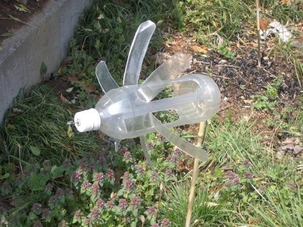 Вертушка из пластиковой бутылки